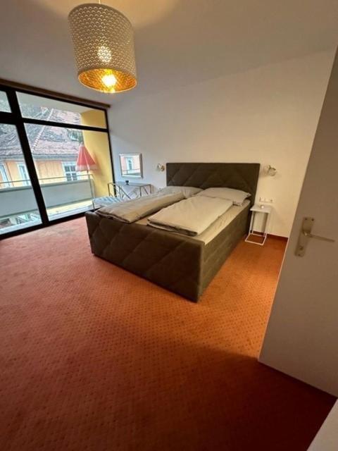 Pension Columbia Inkl. Fruehstueck Im Zentraum Бад-Глайхенберг Екстер'єр фото